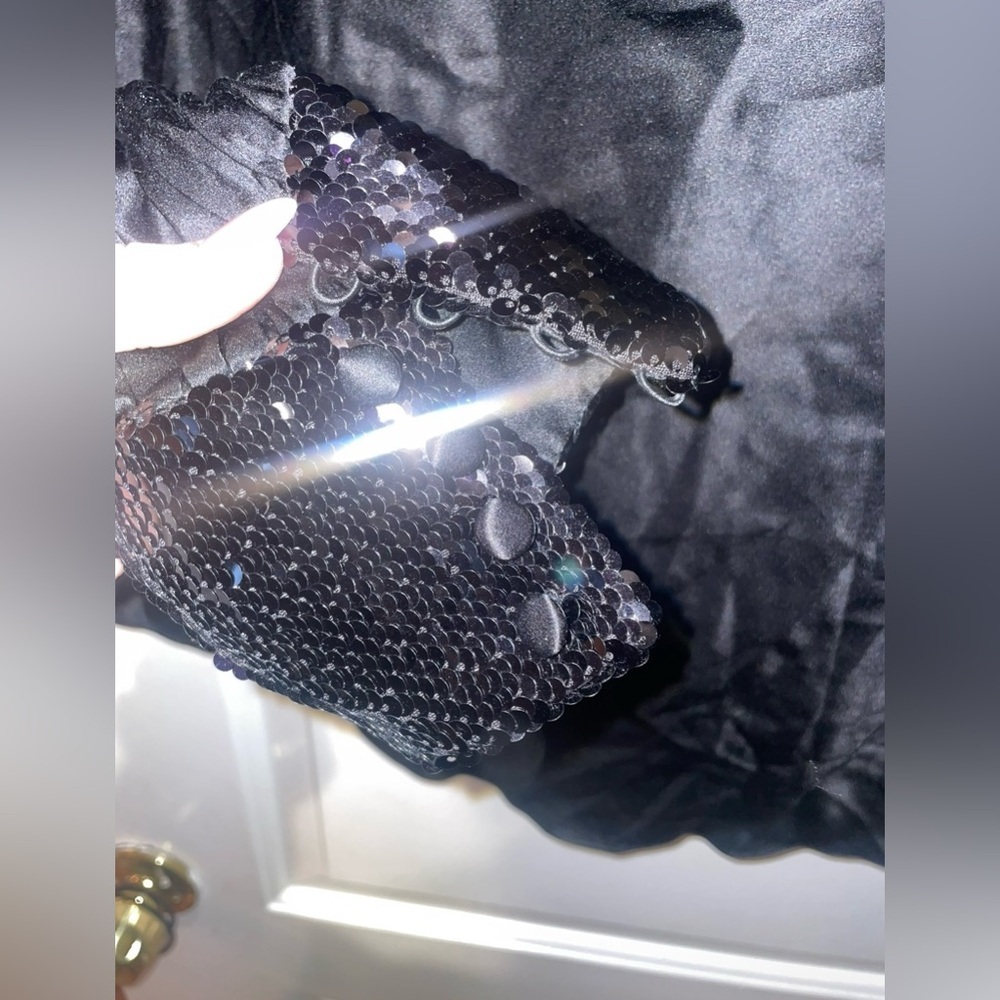 New! Cinq à Sept Black 100% Silk Blouse with Sequin Cuffs 🖤 Small NWT! Holiday - Picture 8 of 13